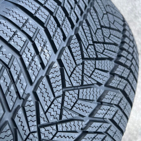 255/55 R20 110V WINGUARD SP.-3 NEXEN