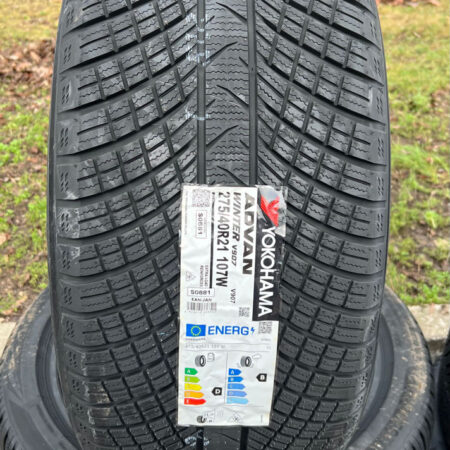 275/40 R21 107W ADVAN WINT.(V907) YOKOHAMA